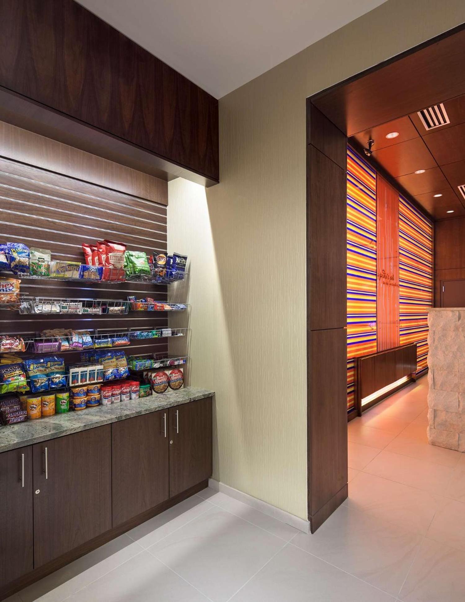 Hilton Garden Inn Atlanta Midtown Exteriör bild